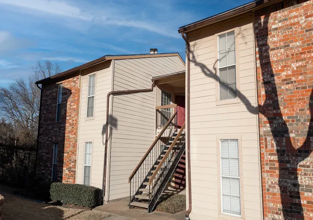 Photo 3 of Condo for sale at 12484 Abrams Rd #2121, Dallas, TX 75243 | MLS# 21173892 | Listing updated on 2026-08-25