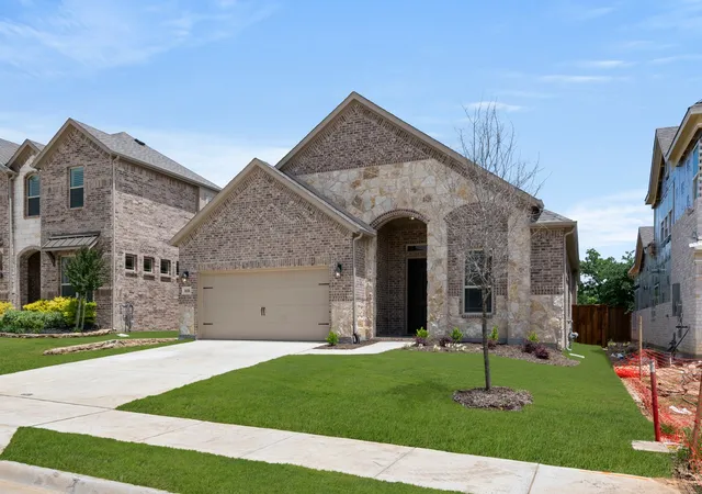 Photo 2 of Single family home for sale at 1616 Olympia Ave, Denton, TX 76208 | MLS# 21173973 | Listing updated on 2026-09-01