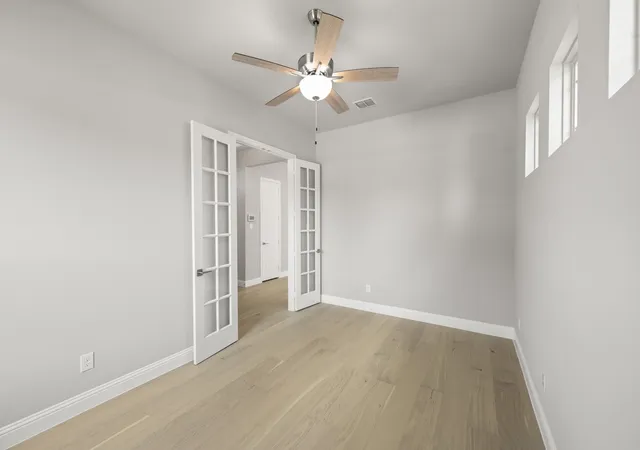 Photo 4 of Sale Pending at 1616 Olympia Ave, Denton, TX 76208 | MLS# 21173973 | Listing updated on 2026-09-21