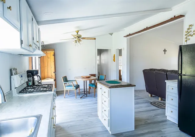 Photo 3 of Sale Pending at 2448 County Road 2125, Ivanhoe, TX 75447 | MLS# 21174028 | Listing updated on 2026-07-08