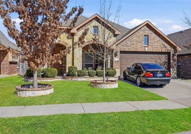 3rd image of 4248 Old Timber Ln, Fort Worth, TX 76036 | MLS# 21174163