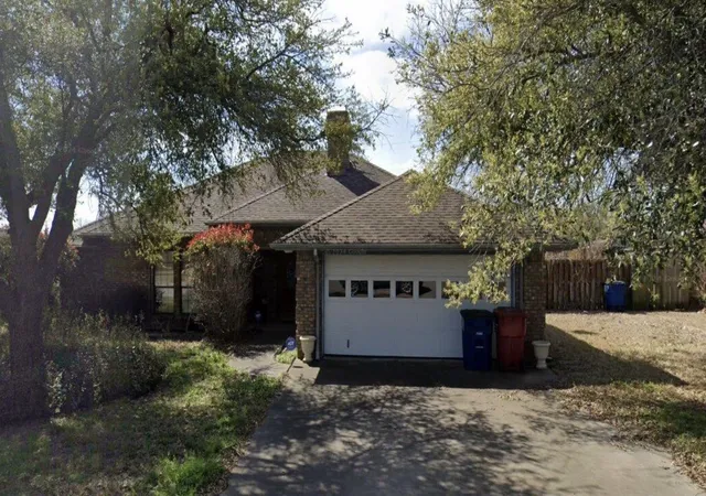 Photo 1 of Single family home for sale at 909 Westgate, Farmersville, TX 75442 | MLS# 21172274 | Listing updated on 2026-08-05