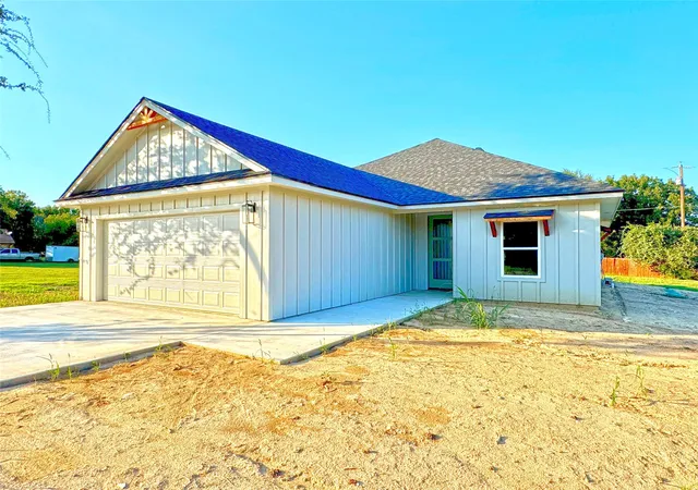 Homes for sale in Woodway, TX | 224 Hazelwood Dr, Woodway, TX 76712 | MLS# 21170721