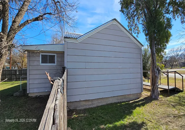 Homes for sale in Coleman, TX | 317 E 10th St, Coleman, TX 76834 | MLS# 21174300