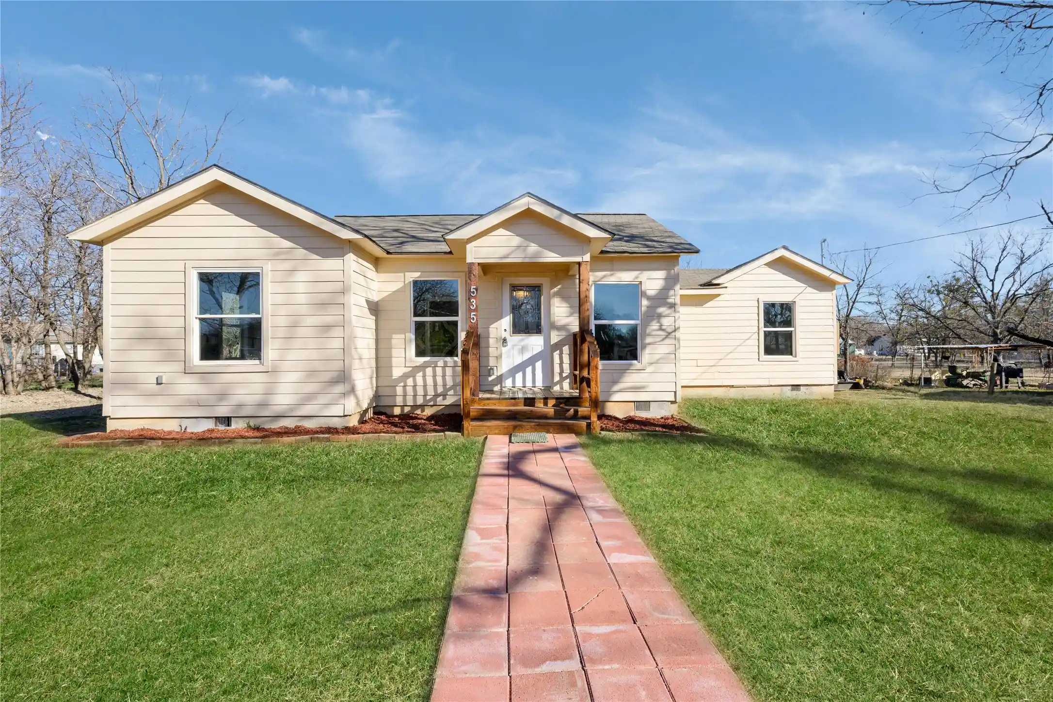 Single family home for sale at 535 Hurt, Dublin, TX 76446 | MLS# 21169939