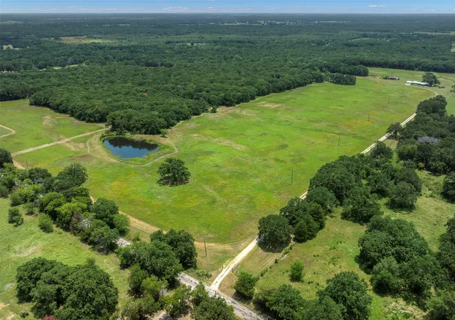 Photo 3 of House for sale at 9830 County Road 4028, Kemp, TX 75143 | MLS# 21170816 | Listing updated on 2026-09-02