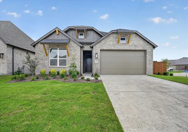 1st image of 1121 Falls Rush Wy, Royse City, TX 75189 | MLS# 21174292