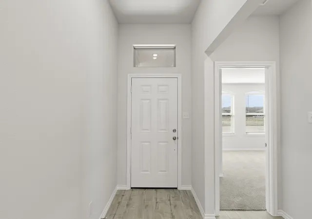 Photo 3 of Single family home for sale at 118 Coyote Cir, Terrell, TX 75160 | MLS# 21174665 | Listing updated on 2026-10-08