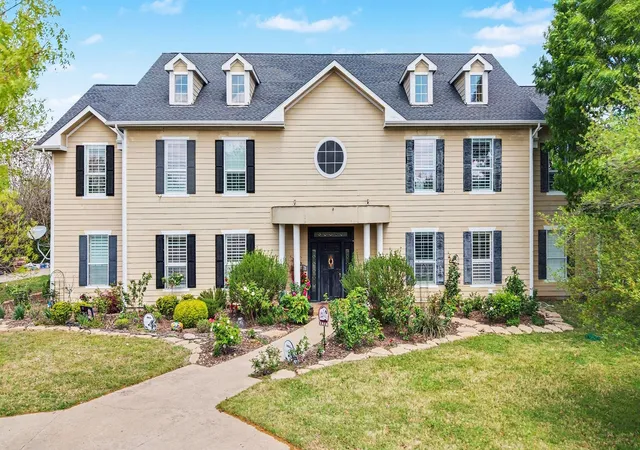 Photo 1 of Mansion for sale at 1751 Stacy Rd, Fairview, TX 75069 | MLS# 21175010 | Listing updated on 2026-08-22