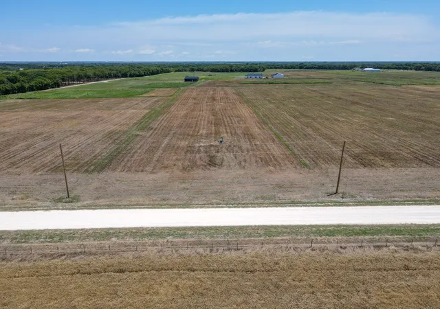 Homes for sale in Grandview, TX | 9125 County Road 101A, Grandview, TX 76050 | MLS# 21173468