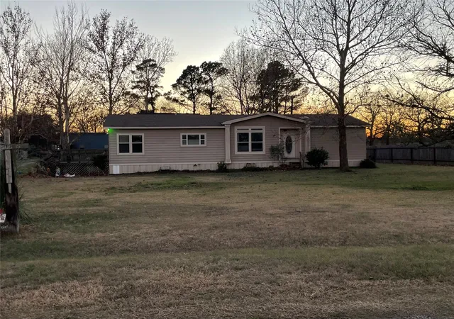 Photo 2 of Manufactured home for sale at 5615 Vz County Road 1222, Grand Saline, TX 75140 | MLS# 21175194 | Listing updated on 2026-09-23