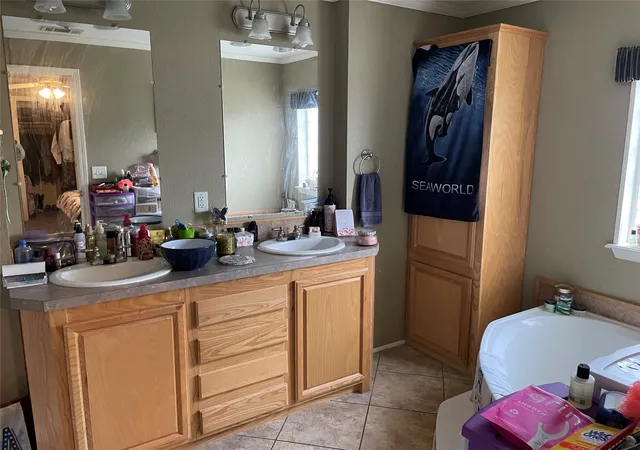Photo 4 of Manufactured home for sale at 5615 Vz County Road 1222, Grand Saline, TX 75140 | MLS# 21175194 | Listing updated on 2026-09-23