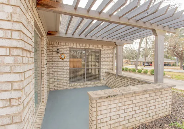 Photo 3 of Sale Pending at 241 Hideaway Ln E, Lindale, TX 75771 | MLS# 21175248 | Listing updated on 2026-07-16