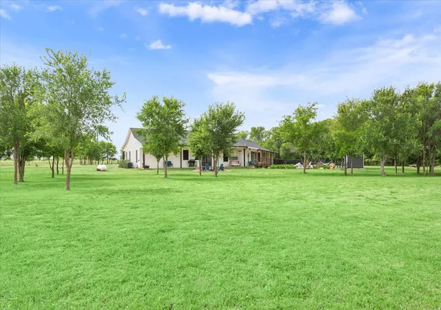 Homes for sale in Riesel, TX | 1652 Mount Moriah Rd, Riesel, TX 76682 | MLS# 21175172