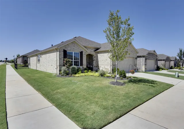 Photo 2 of Single family home for sale at 1236 Cornerstone Dr, Little Elm, TX 76227 | MLS# 21172195 | Listing updated on 2026-08-24