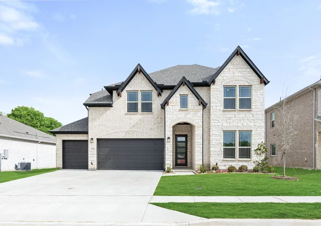 Photo 1 of Sale Pending at 1230 Anderson Dr, Trenton, TX 75490 | MLS# 21175827 | Listing updated on 2026-08-21