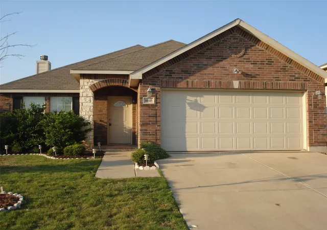 Photo 1 of Single family home for sale at 4645 Pangolin Dr, Fort Worth, TX 76244 | MLS# 21175909 | Listing updated on 2026-09-23
