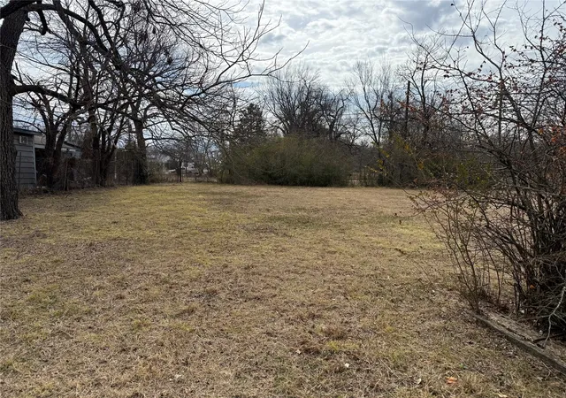 Photo 3 of Land for sale at 228 E Nelson St, Denison, TX 75021 | MLS# 21176215 | Listing updated on 2026-10-04