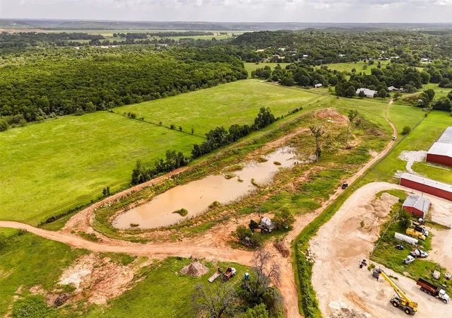 Homes for sale in Blum, TX | 415 State Hwy 174, Blum, TX 76627 | MLS# 21176235