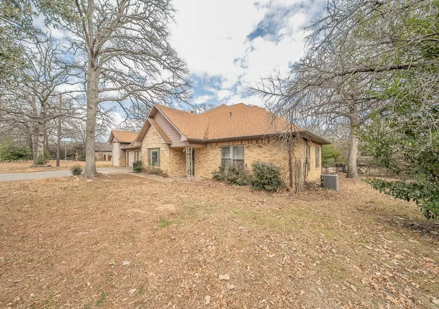 Homes for sale in Colleyville, TX | 6313 Bettinger Dr, Colleyville, TX 76034 | MLS# 21171862