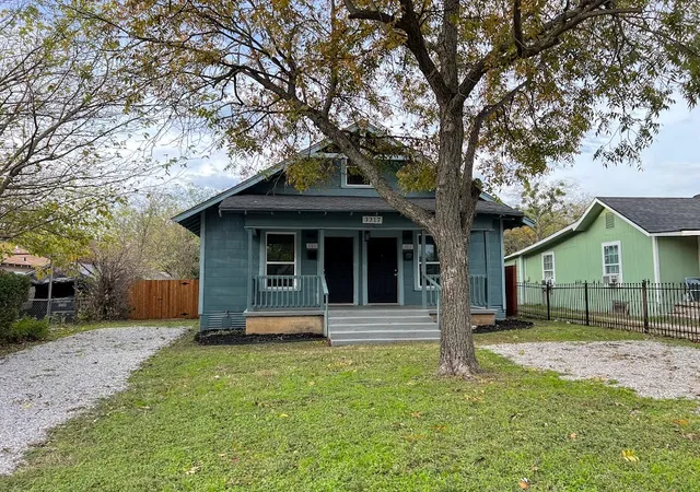 Homes for sale in Fort Worth, TX | 3217 Nw 29th St, Fort Worth, TX 76106 | MLS# 21175096