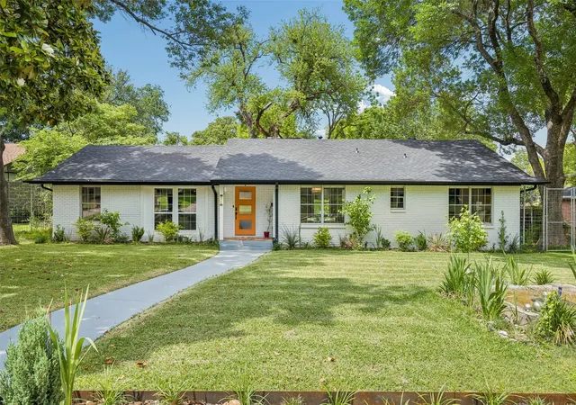 Photo 1 of Single family home for sale at 2715 Bonnywood Ln, Dallas, TX 75233 | MLS# 21150148 | Listing updated on 2026-08-22