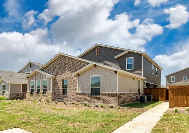 Photo 1 of Multi family home for sale at 640 642 644 646 Fallow Dr, Venus, TX 76084 | MLS# 21176491 | Listing updated on 2026-07-21