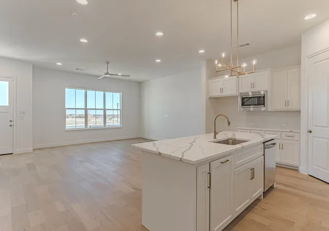 5th image of 2136 Village Walk Pl, Aledo, TX 76008 | MLS# 21176963