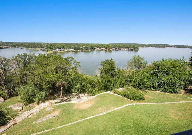 Photo 2 of Single family home for sale at 4307 Acoma Ct, Granbury, TX 76048 | MLS# 21177055 | Listing updated on 2026-07-26