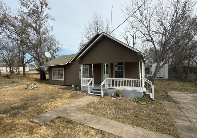 Photo 3 of Single family home for sale at 204 N Greenville Rd, Josephine, TX 75173 | MLS# 21174930 | Listing updated on 2026-07-06