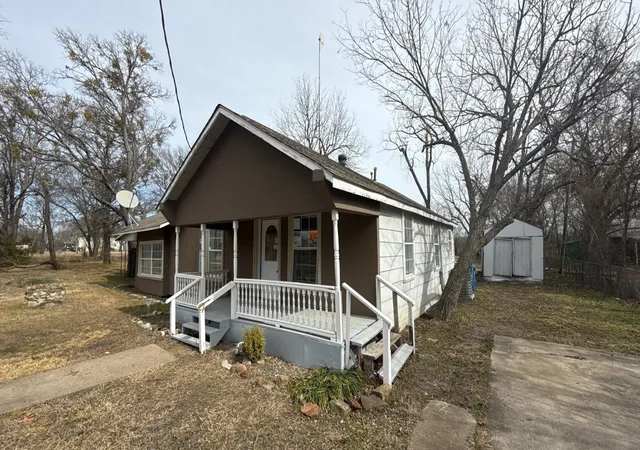 Photo 4 of Single family home for sale at 204 N Greenville Rd, Josephine, TX 75173 | MLS# 21174930 | Listing updated on 2026-07-06