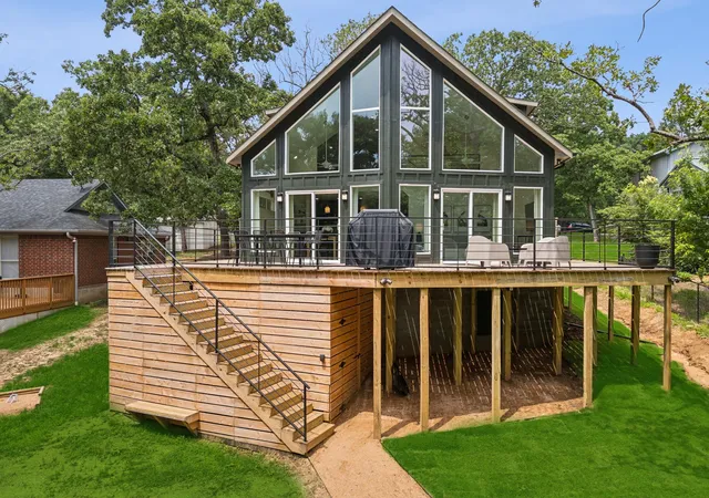 Photo 1 of Single family home for sale at 5336 Point La Vista Rd, Malakoff, TX 75148 | MLS# 21177256 | Listing updated on 2026-08-18