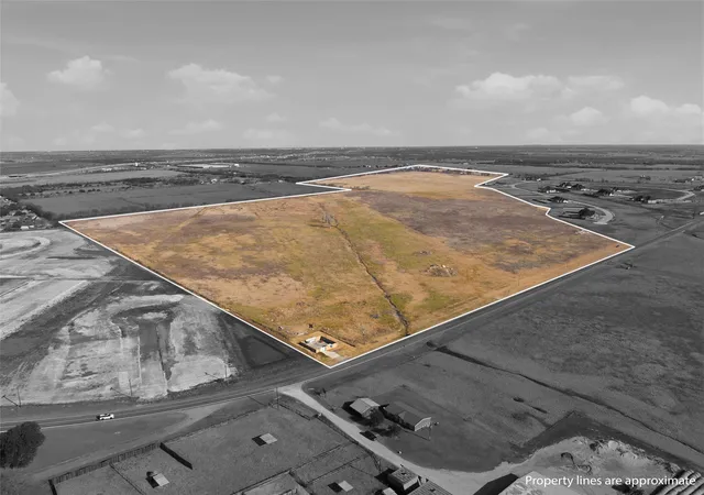 Photo 1 of Land for sale at 993 Rosenthal Pkwy, Lorena, TX 76655 | MLS# 21177239 | Listing updated on 2026-02-26