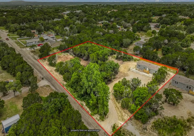 Photo 25 of Manufactured home for sale at 4800 Plum Bush St, Granbury, TX 76048 | MLS# 21177675 | Listing updated on 2026-10-01