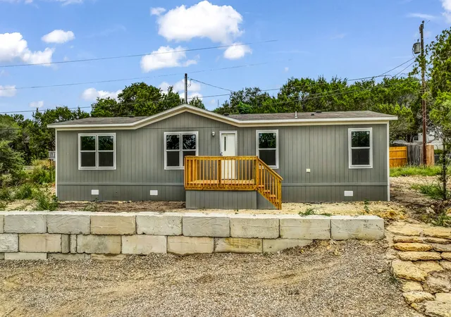 Photo 2 of Manufactured home for sale at 4800 Plum Bush St, Granbury, TX 76048 | MLS# 21177675 | Listing updated on 2026-07-19