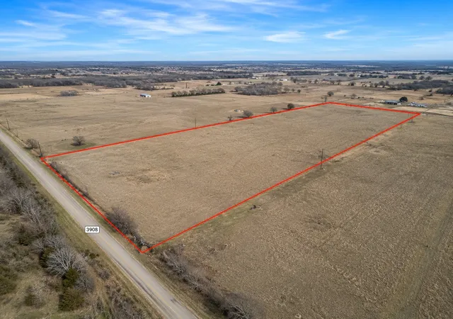 Photo 1 of Land for sale at 2043 Co Rd 3908, Wills Point, TX 75169 | MLS# 21171183 | Listing updated on 2026-09-03