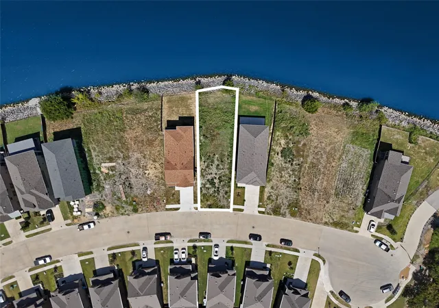 Photo 1 of Land for sale at 18021 Lake Ray Hubbard Dr, Forney, TX 75126 | MLS# 21175671 | Listing updated on 2026-08-25