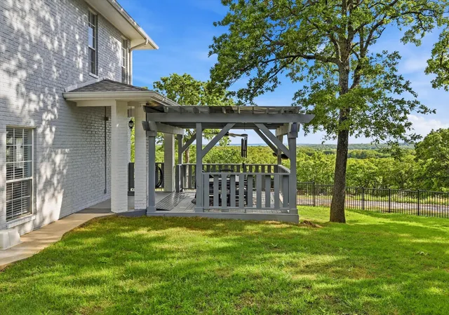 Homes for sale in Tioga, TX | 10325 E Fm 922, Tioga, TX 76271 | MLS# 21176968