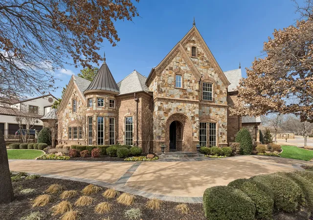 Photo 3 of Mansion for sale at 1800 Beam Dr, Southlake, TX 76092 | MLS# 21161535 | Listing updated on 2026-08-22