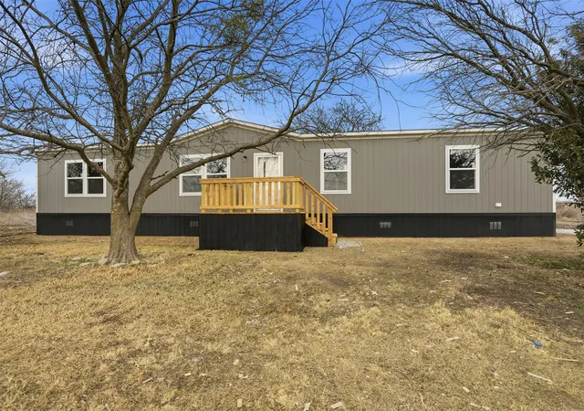 Homes for sale in Godley, TX | 5813 County Road 912, Godley, TX 76044 | MLS# 21158717