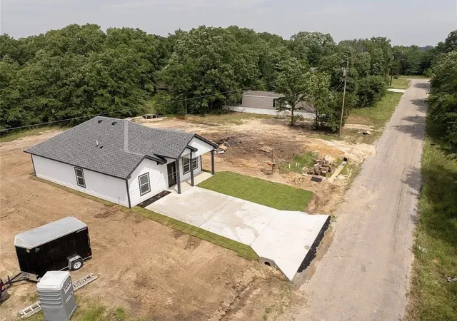 Homes for sale in Mabank, TX | 116 Bowie St, Mabank, TX 75156 | MLS# 21176598