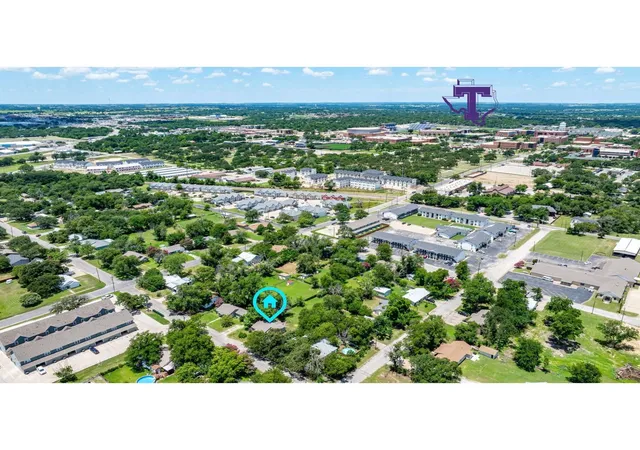 Photo 4 of Multi family home for sale at 1425, 1435, 420 Groesbeck & Lillian, Stephenville, TX 76401 | MLS# 21174858 | Listing updated on 2026-09-24