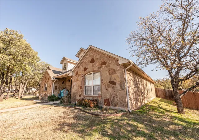 Homes for sale in Nocona, TX | 209 Benton St, Nocona, TX 76255 | MLS# 21178715