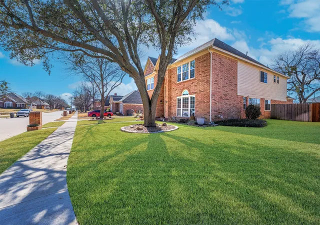 Homes for sale in North Richland Hills, TX | 8525 Castle Creek Rd, North Richland Hills, TX 76182 | MLS# 21169439