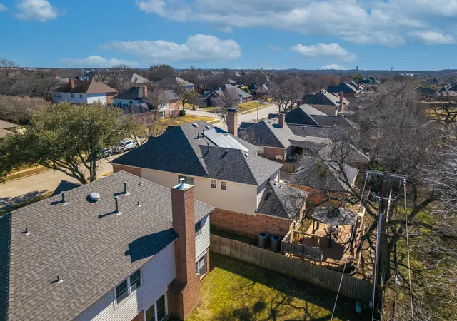 Photo 4 of Single family home for sale at 8525 Castle Creek Rd, North Richland Hills, TX 76182 | MLS# 21169439 | Listing updated on 2026-09-26