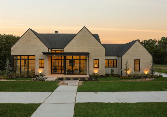 Photo 1 of Single family home for sale at 116 Park Ave, Keller, TX 76248 | MLS# 21177171 | Listing updated on 2026-08-30