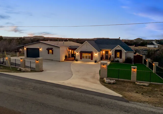 Homes for sale in Possum Kingdom Lake, TX | 5013 Hell's Gate Loop, Possum Kingdom Lake, TX 76449 | MLS# 21178606
