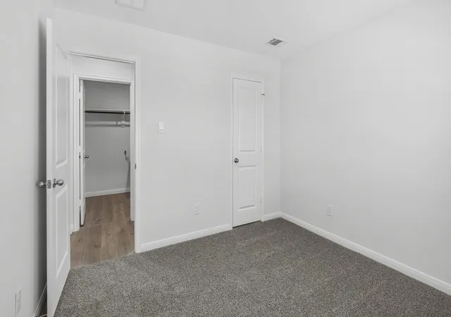 Photo 3 of Single family home for sale at 1921 Reveille Wy, Terrell, TX 75160 | MLS# 21179232 | Listing updated on 2026-10-02