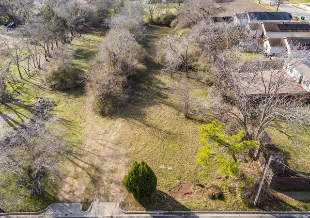 Photo 4 of Land for sale at 5204 Anderson St, Fort Worth, TX 76105 | MLS# 21179089 | Listing updated on 2026-08-28