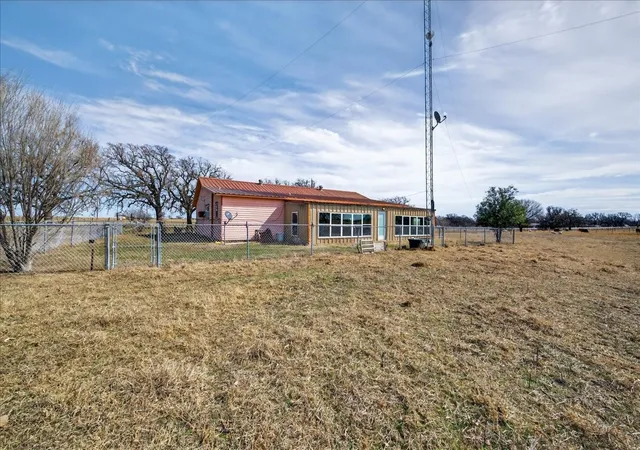 Homes for sale in De Leon, TX | 900 Fm 2921, De Leon, TX 76444 | MLS# 21179279